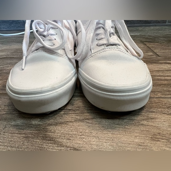 Vans Old Skool Classic Tumble Shoe - Picture 4 of 7